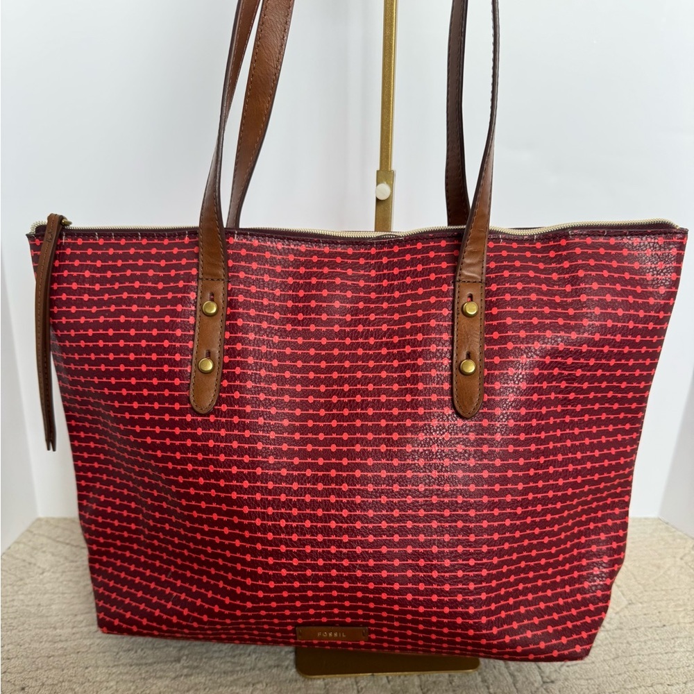 Fossil Red and Brown Shoulder Bag